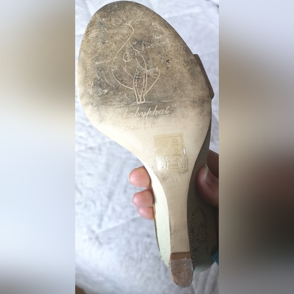 Baby Phat wedges shoes. Size 8 - Picture 11 of 11